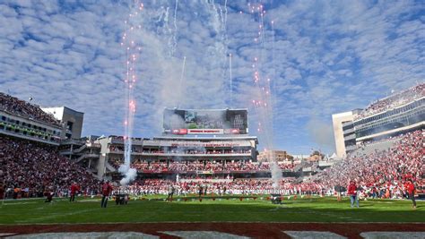 Arkansas Razorbacks Football Odds & Betting Lines .